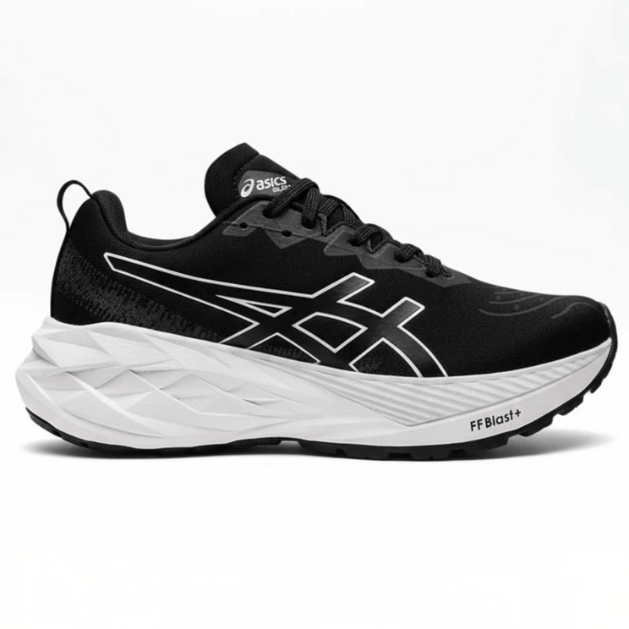 Asics® Novablast 4