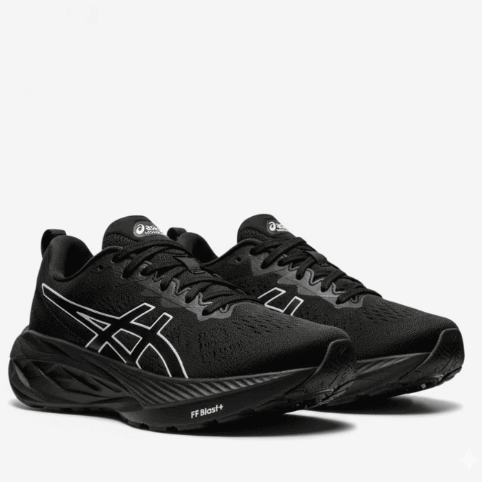Asics® Novablast 4